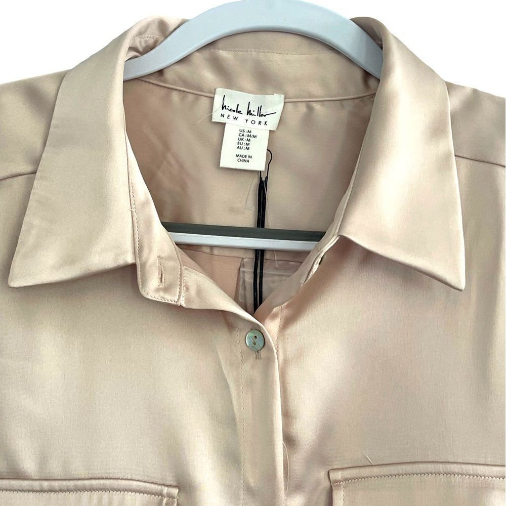 Nicole Miller Satin long sleeve Shirt with flap pockets on Chest SZ:Med Taupe - Picture 4 of 10